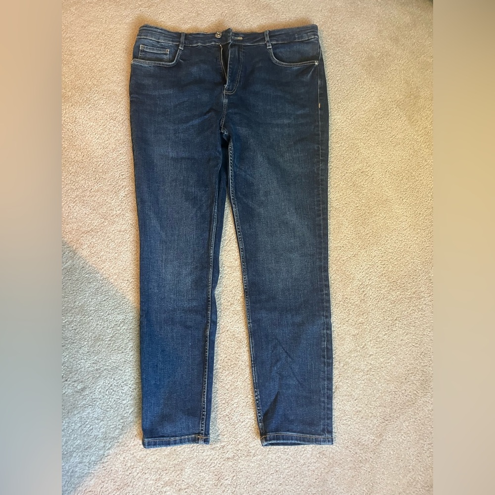 Womens Zara jeans